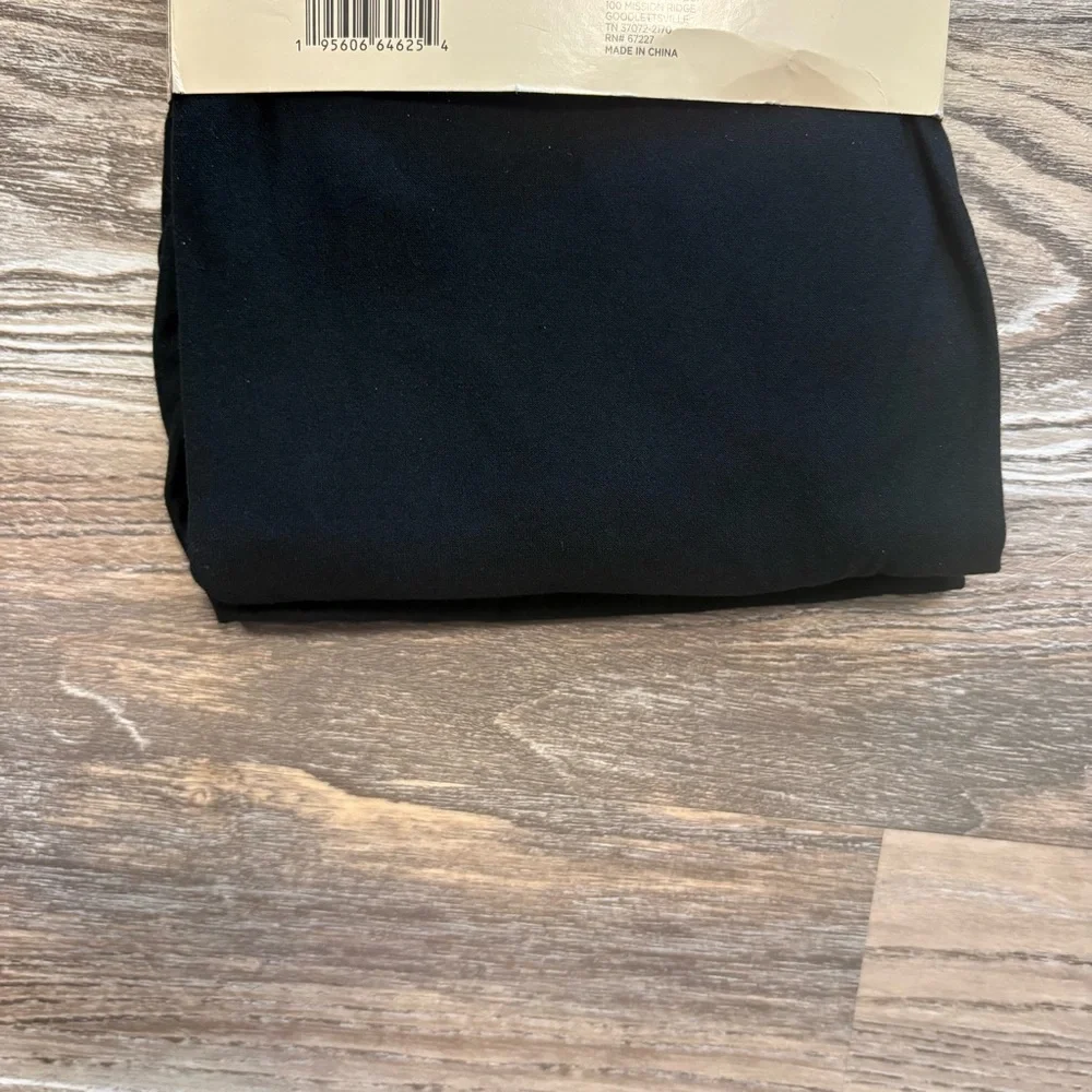 Bobbie Brooks Black Ladies Leggings 2X NWT
